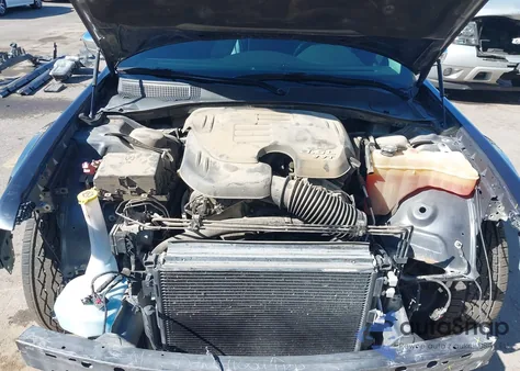 2017 Chrysler 300C Awd from USA, damaged, VIN 2C3CCAKGXHH565632